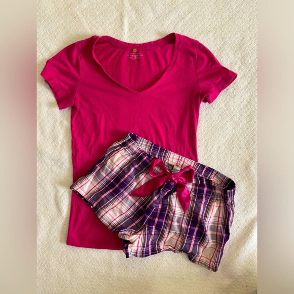 ✨ VICTORIA’S SECRET ✨ Pink Pajama Short Set Sz Medium